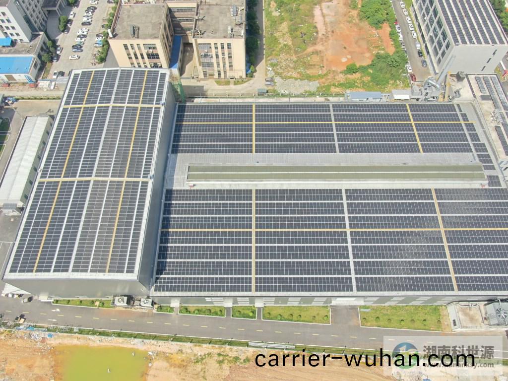 廠房(fang)屋頂光伏髮電4