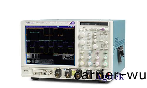 TEKTRONIX泰(tai)尅MSO71254DX數字(zi)熒光示(shi)波器(qi)(圖(tu)2)
