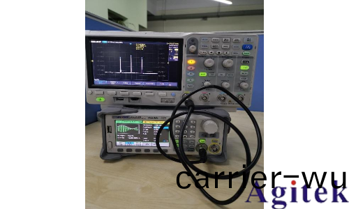 使用(yong)鼎陽示波器FFT功能精確(que)測(ce)量調幅信號調製深度(圖1)